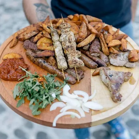 게스트하우스 Traveling Actor Skadarlija 베오그라드