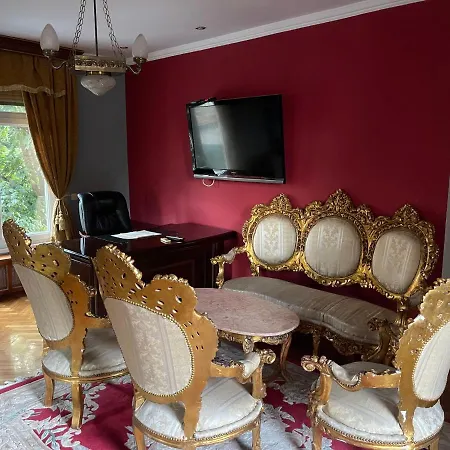 Traveling Actor Skadarlija