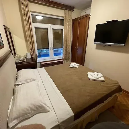 Traveling Actor Skadarlija Penzion