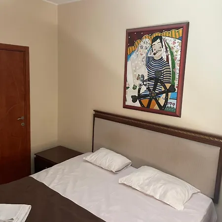 Traveling Actor Skadarlija 게스트하우스 4*