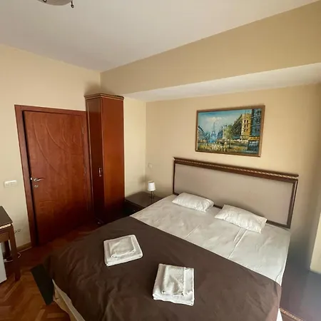 Traveling Actor Skadarlija 4*