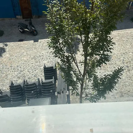 Traveling Actor Skadarlija