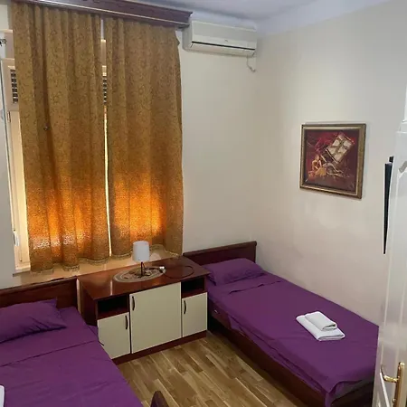 Traveling Actor Skadarlija 4* Bělehrad